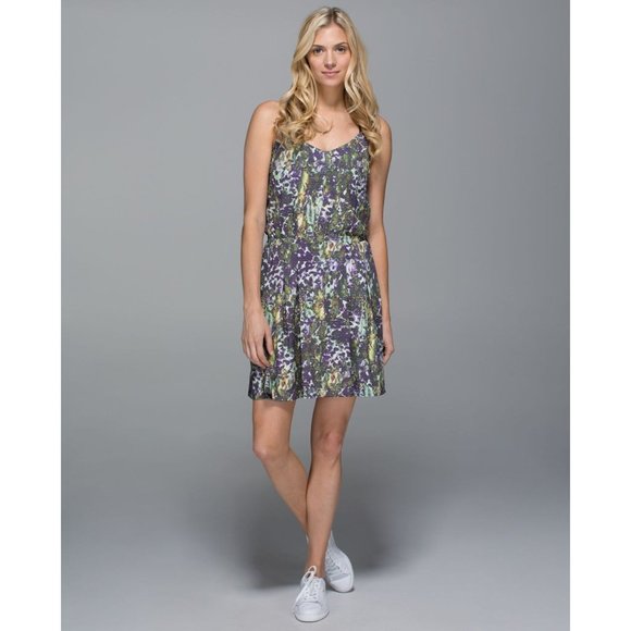 LULULEMON Floral Cutout Back City Summer Dress 6 - Picture 11 of 12